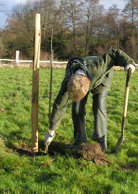 The AONB Trust awards £15,000 in small grants to 13 local projects